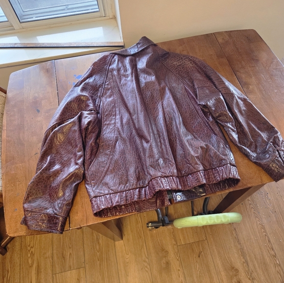 Vintage London Fog Winning Edge Red Tiger leopard print Leather Jacket Fits Medi - Picture 6 of 11